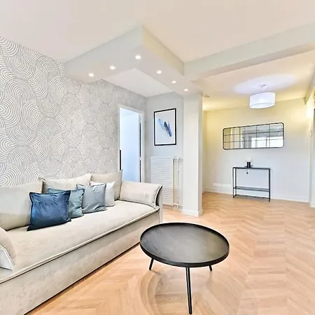 Spacieux Et Paisible 19eme - Ii Apartment Paris
